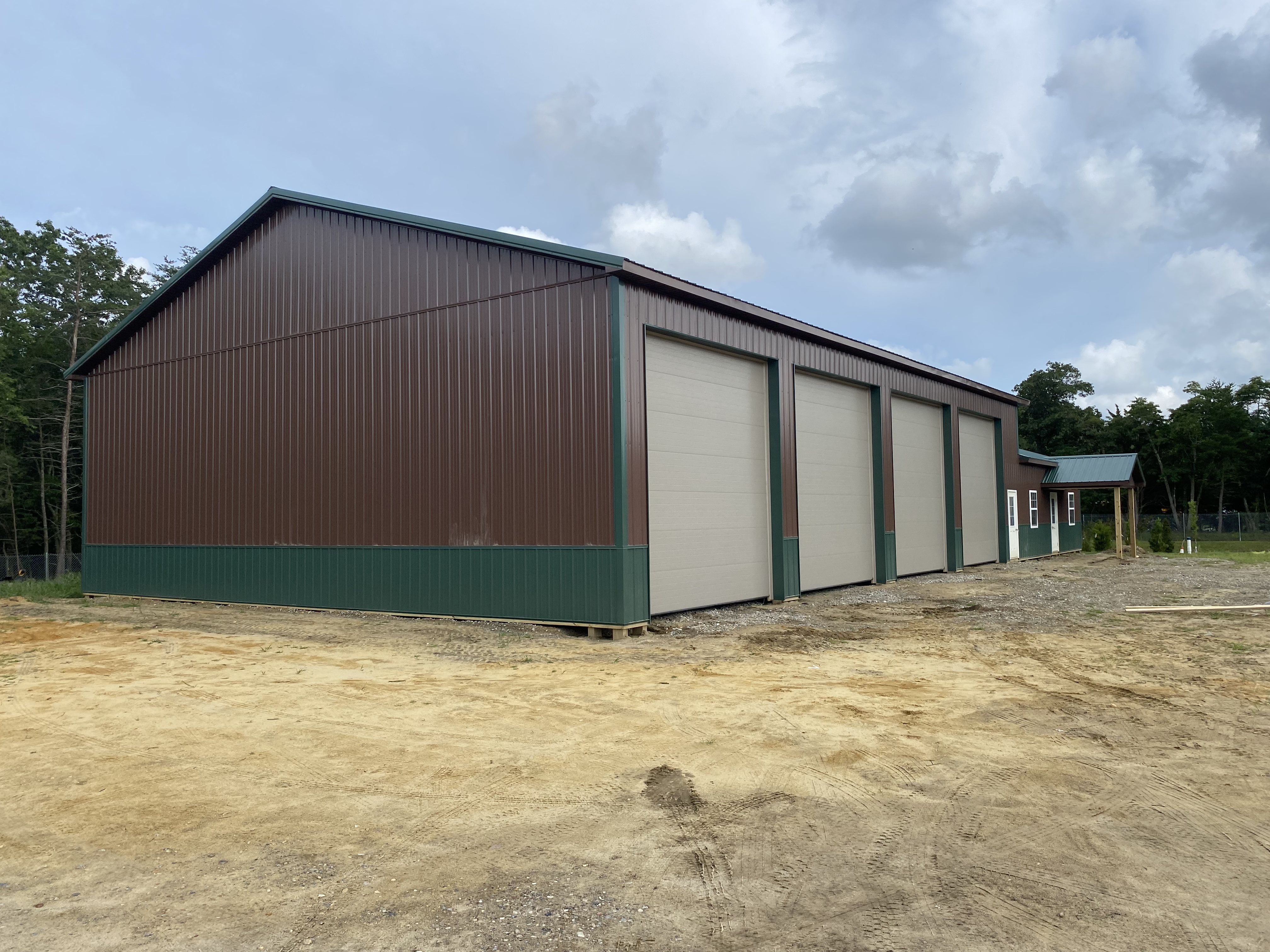 40x60 pole barn garage
