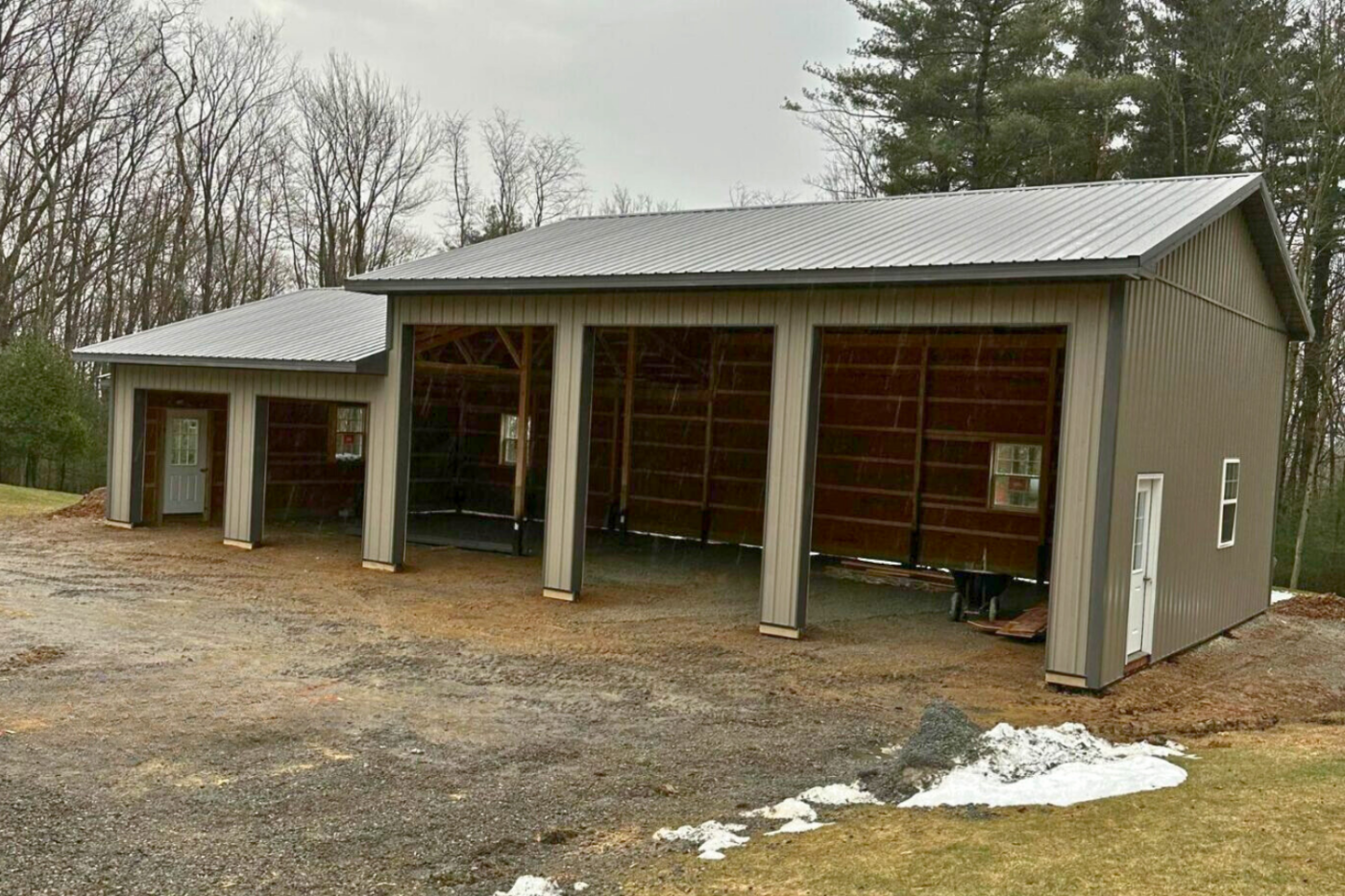 30x60 pole barn in new ringold pa