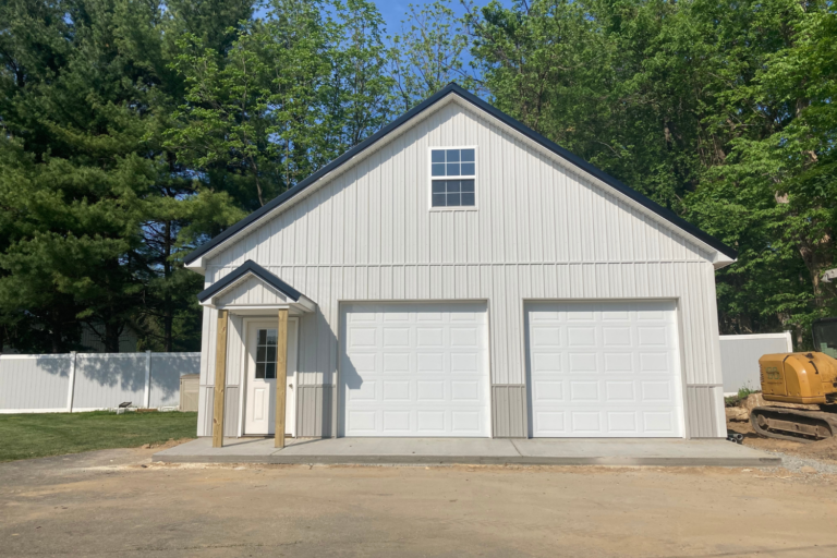 pole barn with garage door in saylorsburg pa